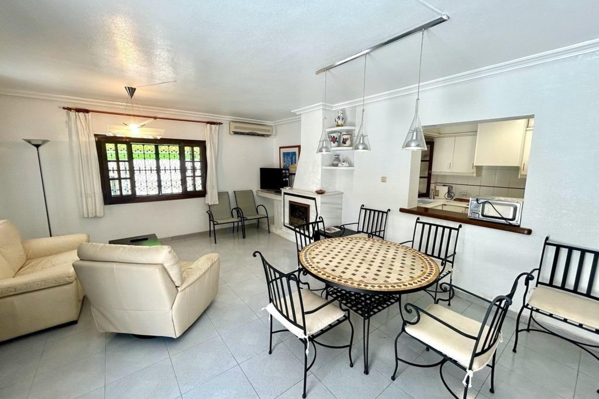 Videresalg - Villa - Orihuela Costa - La Zenia