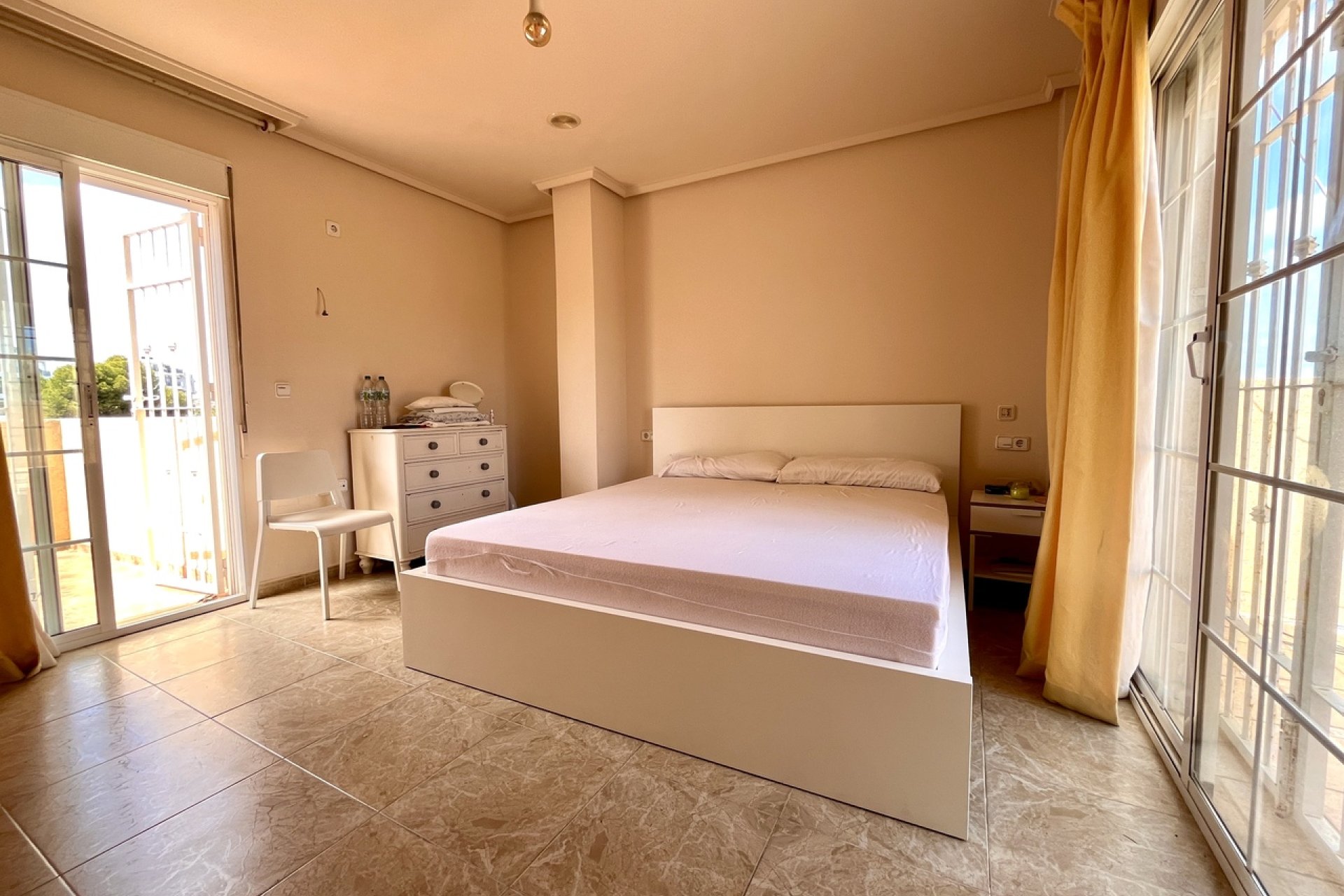 Videresalg - Villa - Orihuela Costa - La Zenia