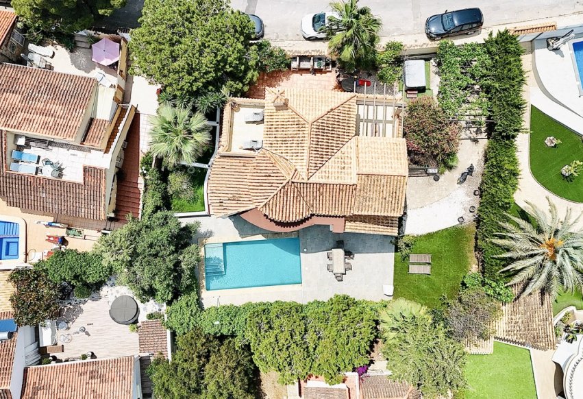 Videresalg - Villa - Orihuela Costa - La Zenia
