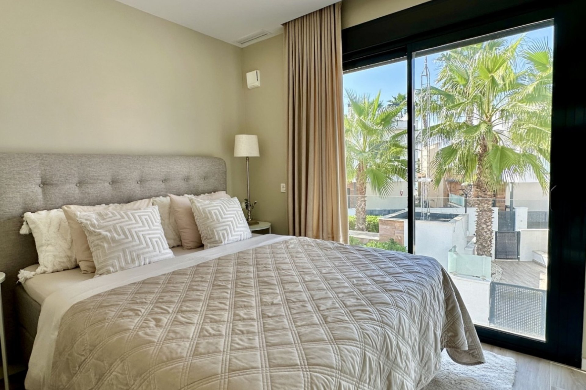 Videresalg - Villa - Orihuela Costa - Lomas de Cabo Roig