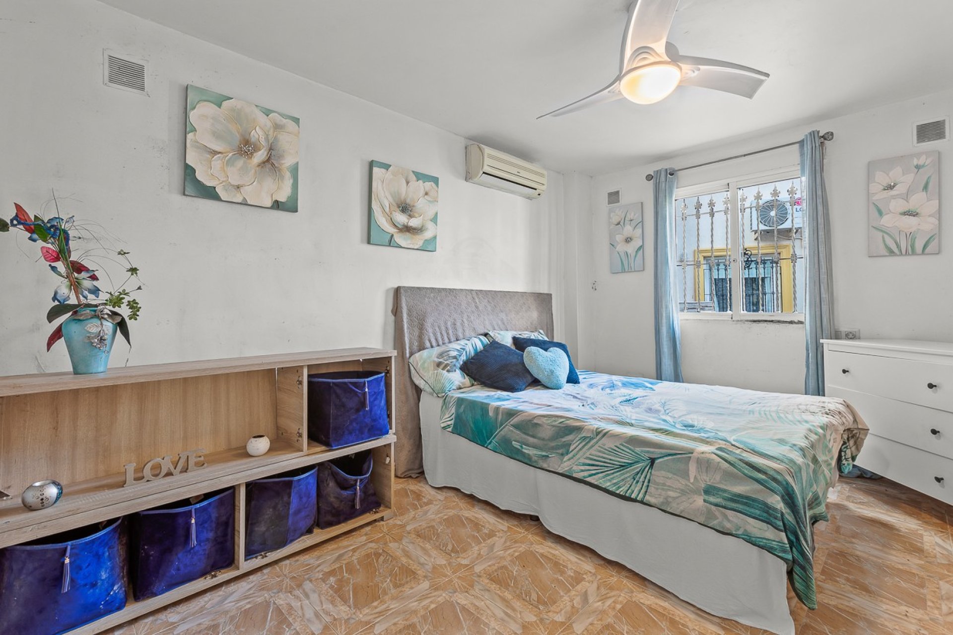 Videresalg - Villa - Orihuela Costa - Playa Flamenca