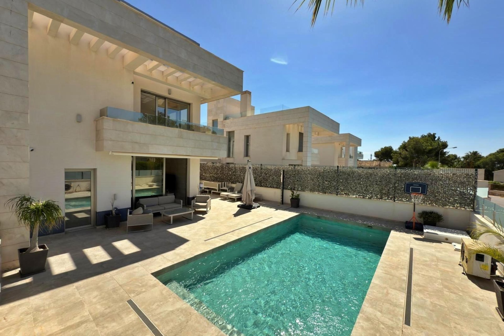 Videresalg - Villa - Orihuela Costa - Villamartín
