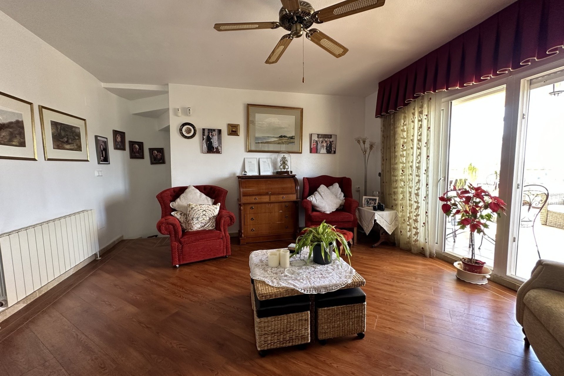 Videresalg - Villa - Orihuela Costa - Villamartín