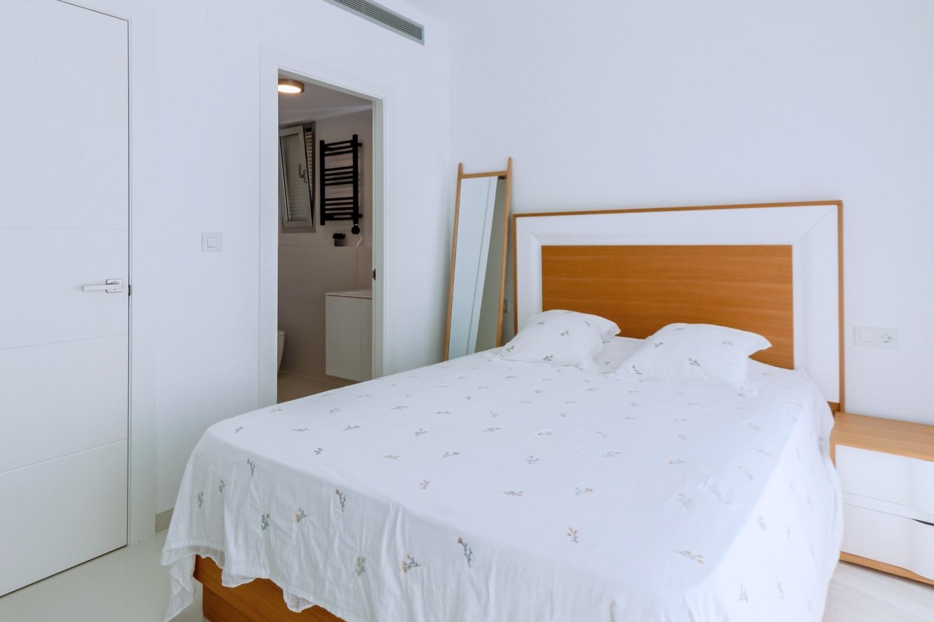 Videresalg - Villa - Pilar de la Horadada - Pueblo Latino