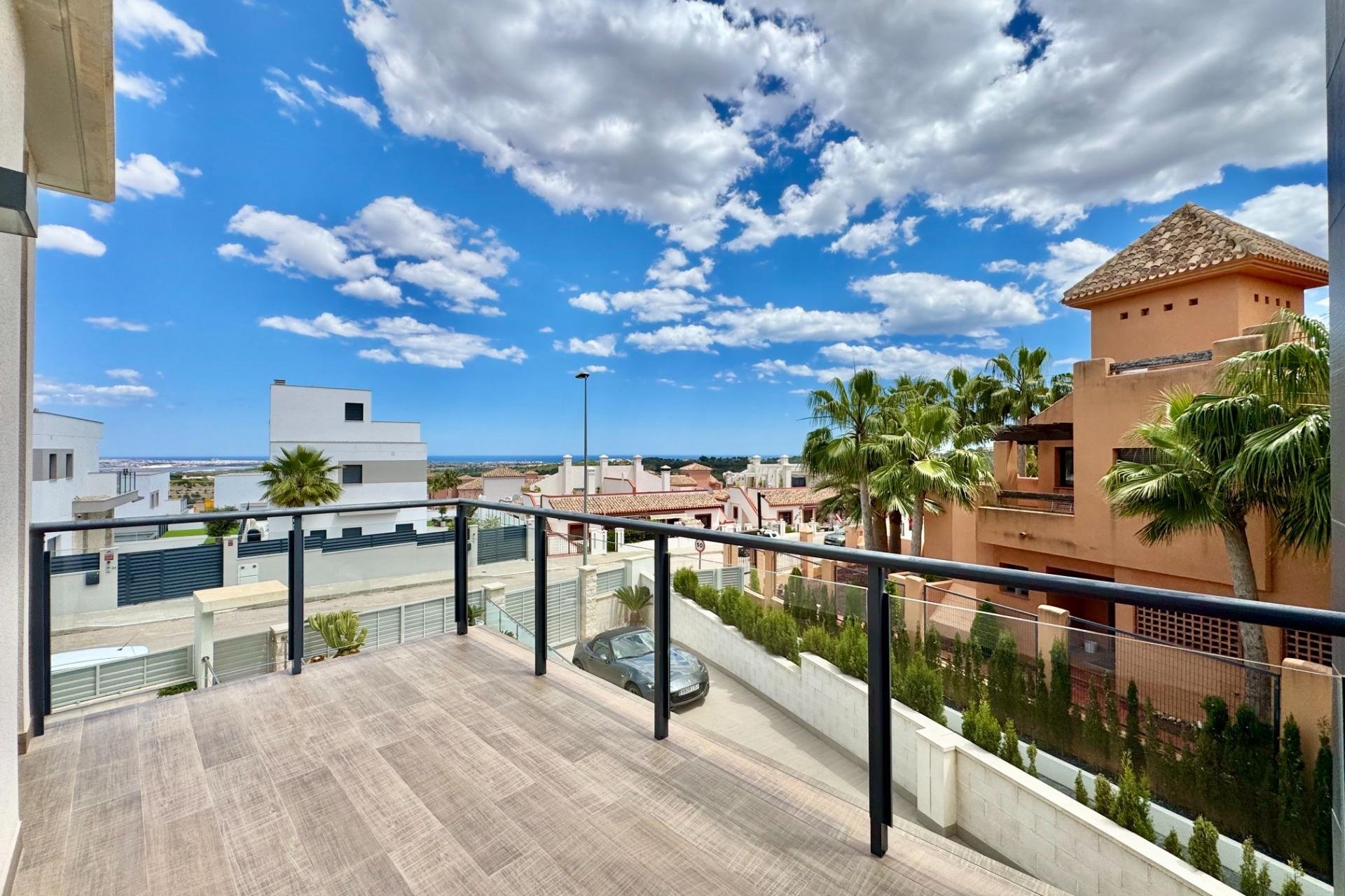 Videresalg - Villa - San Miguel de Salinas - Bellavista