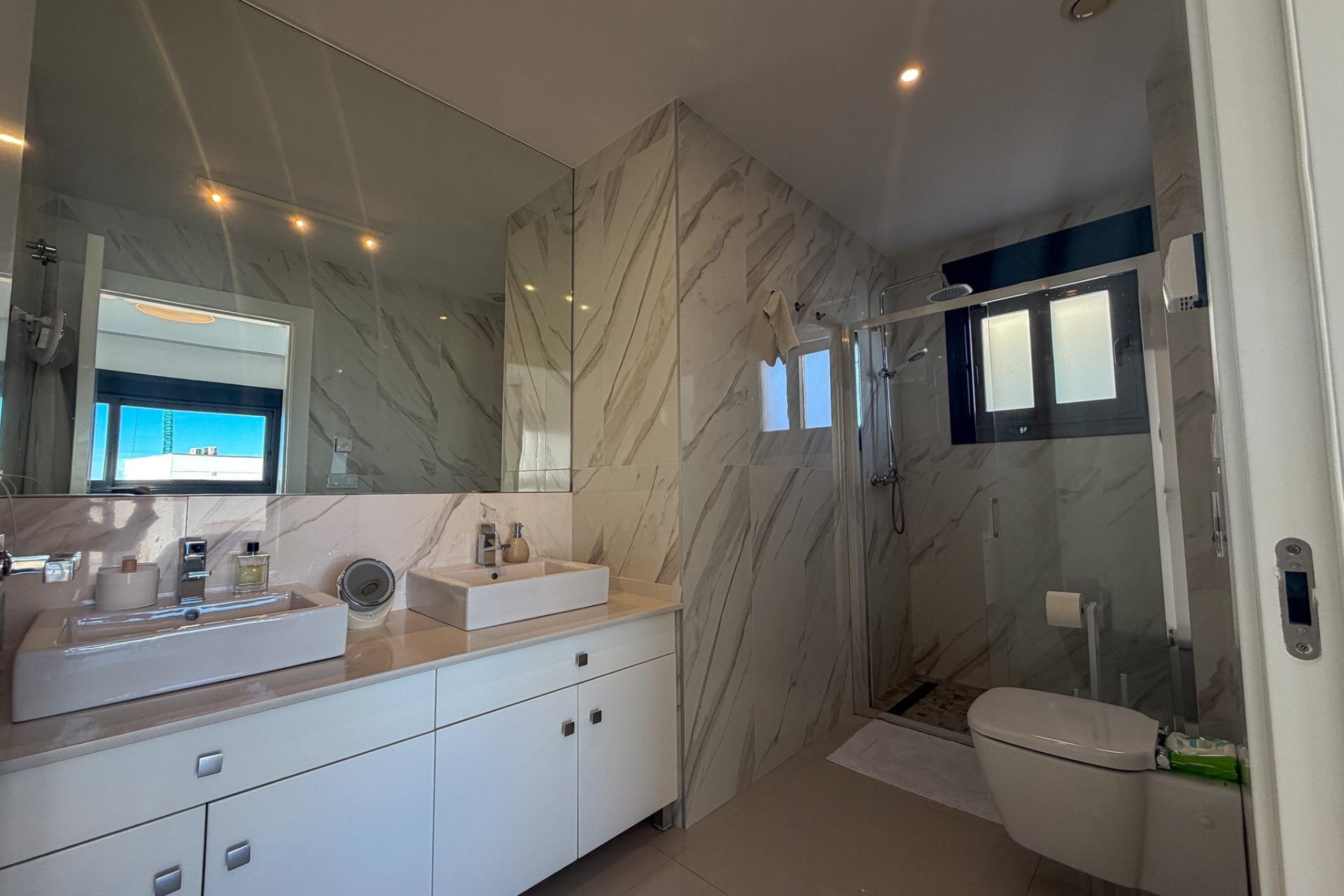 Videresalg - Villa - San Miguel de Salinas - Bellavista