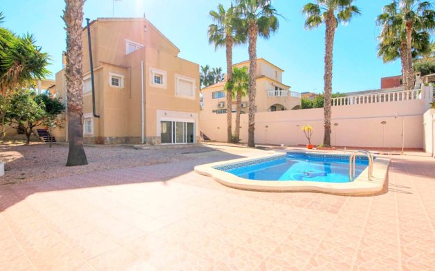 Vila - Perpardavimas - Orihuela Costa - La Zenia