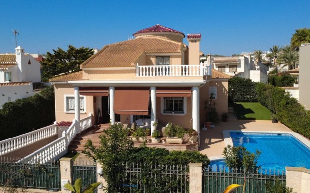 Vila - Perpardavimas - Torrevieja - Torrelamata - La Mata