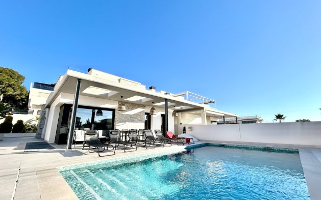 Villa - Begagnad - Torrevieja - Los Balcones - Los Altos 