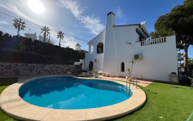 Villa - Herverkoop - Orihuela Costa - Villamartín