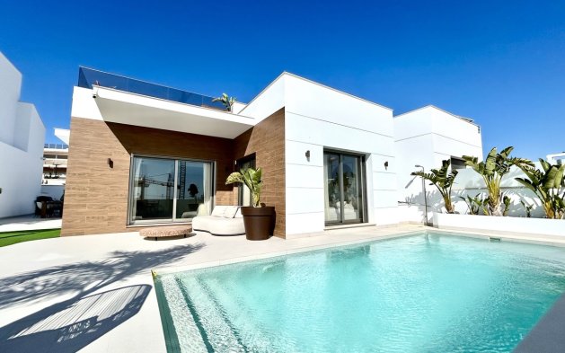 Villa - Herverkoop - San Miguel de Salinas - Las Filipinas