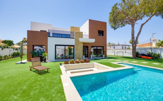 Villa - Herverkoop - Torrevieja - Torrevieja