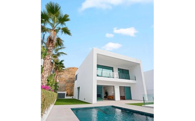Villa - Obra nueva - Benidorm - Benidorm