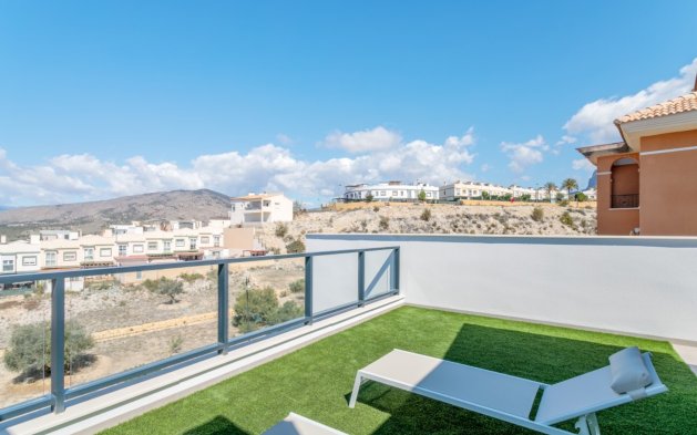 Villa - Obra nueva - Finestrat - Finestrat