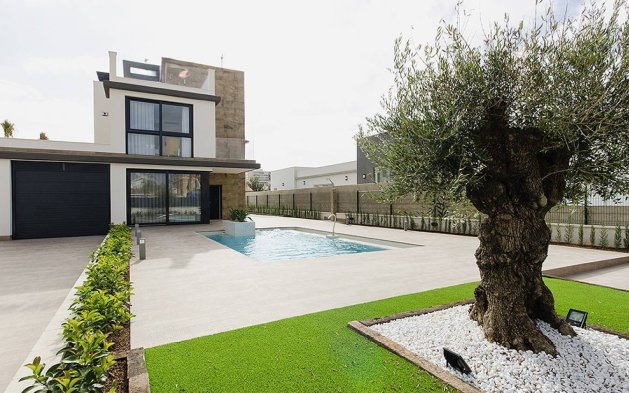 Villa - Obra nueva - Orihuela Costa - Dehesa de Campoamor