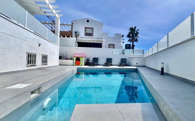 Villa - Odsprzedaż - San Miguel de Salinas - Las filipinas