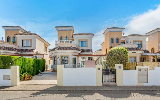 Villa - Resale - Guardamar del Segura - Guardamar del Segura