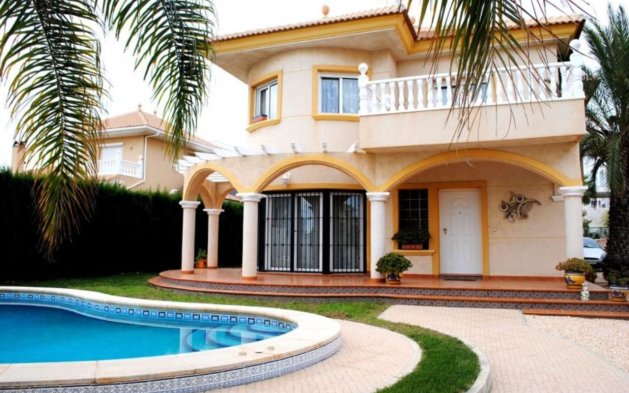 Villa - Resale - Orihuela Costa - La Zenia