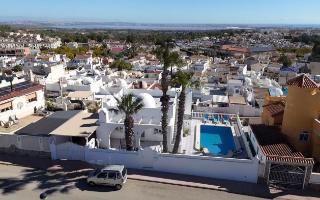 Villa - Resale - Orihuela Costa - Villamartín