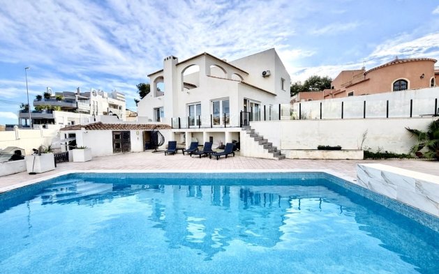 Villa - Resale - Orihuela Costa - Villamartín