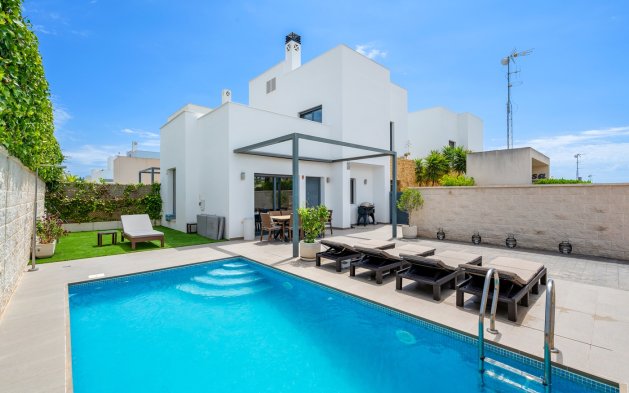Villa - Resale - Rojales - Rojales