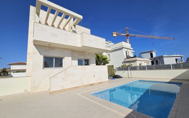 Villa - Revente - Orihuela Costa - COM-97678