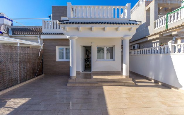 Villa - Revente - Torrevieja - El chaparral