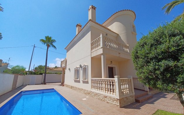 Villa - Videresalg - Orihuela Costa - Cabo Roig