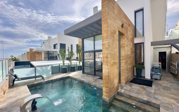 Villa - Videresalg - Orihuela Costa - Lomas de Cabo Roig