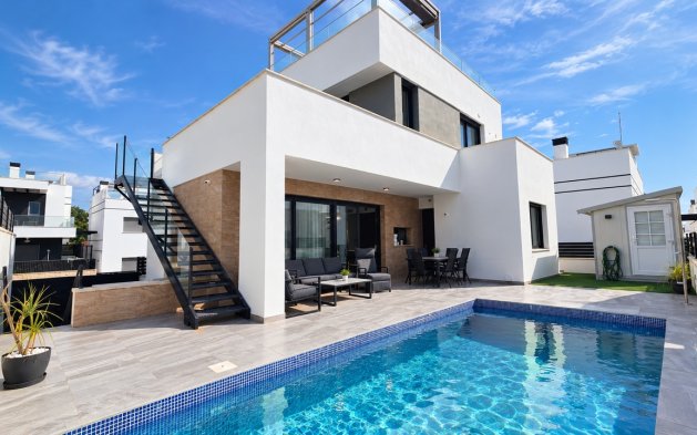 Villa - Videresalg - Orihuela Costa - Villamartín