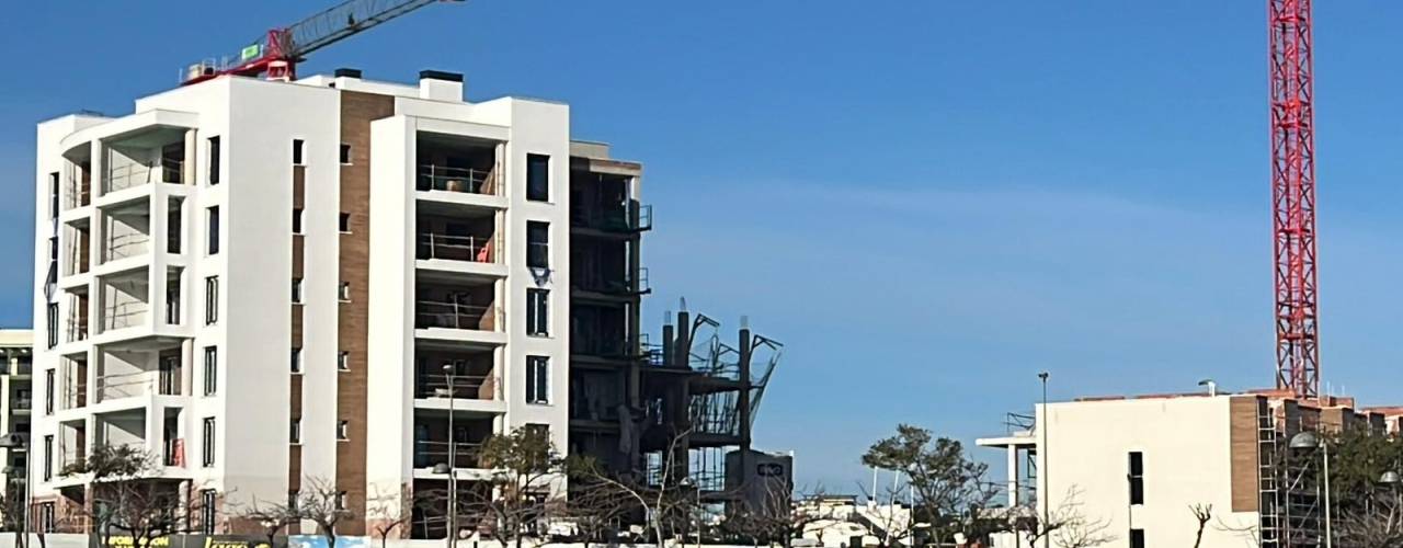 Residencial Lago Varese Apartaments