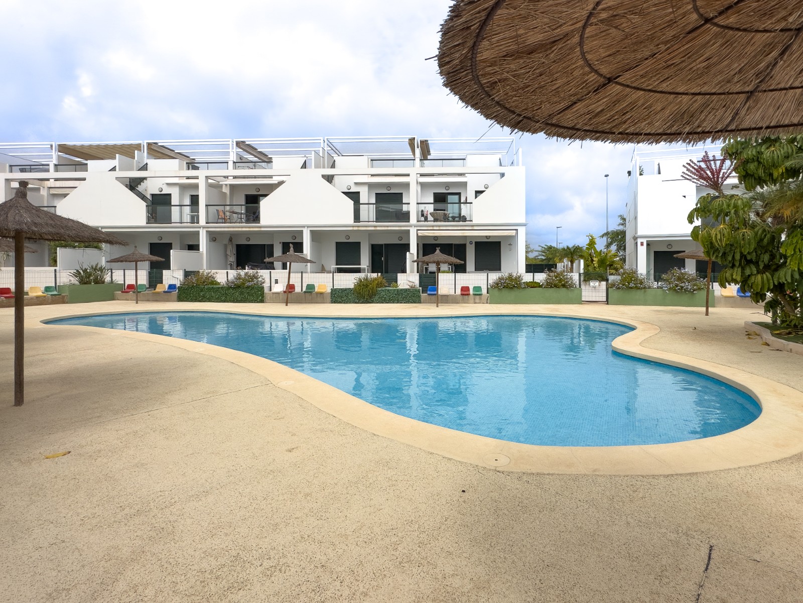 Apartamento · Reventa - Pilar de la Horadada · Mil Palmeras · Alicante · España Apartamento · Reventa - Pilar de la Horadada · Mil Palmeras · Alicante · España