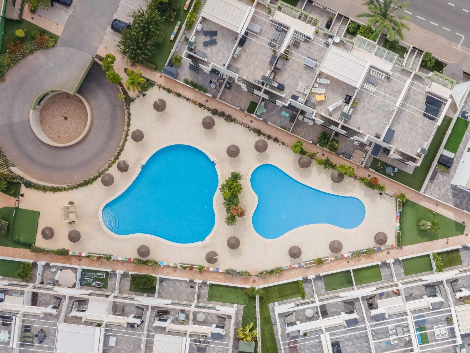 Apartamento · Reventa - Pilar de la Horadada · Mil Palmeras · Alicante · España Apartamento · Reventa - Pilar de la Horadada · Mil Palmeras · Alicante · España