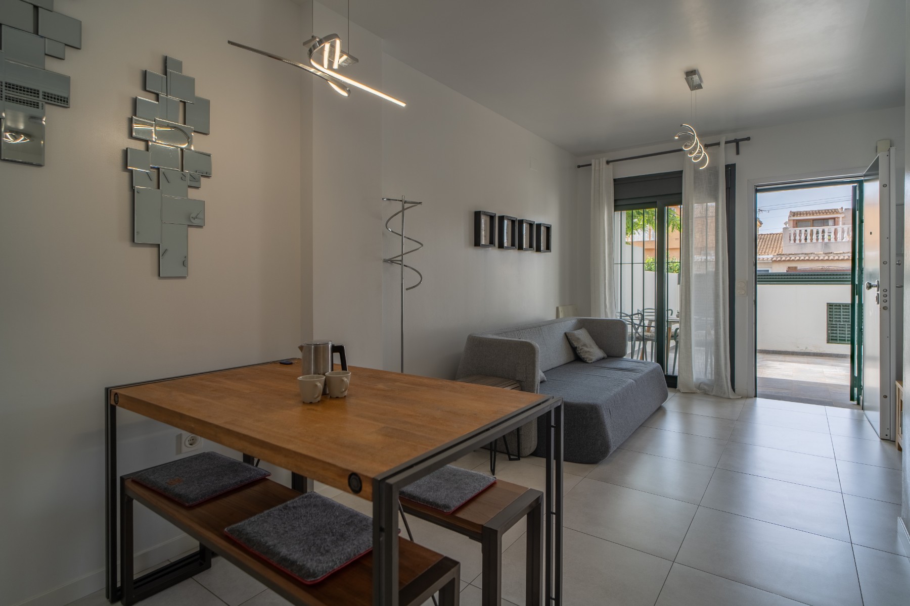 Apartamento · Reventa - Pilar de la Horadada · Mil Palmeras · Alicante · España Apartamento · Reventa - Pilar de la Horadada · Mil Palmeras · Alicante · España