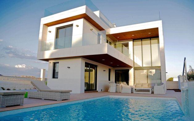Obra nueva - Villa - Dehesa de Campoamor