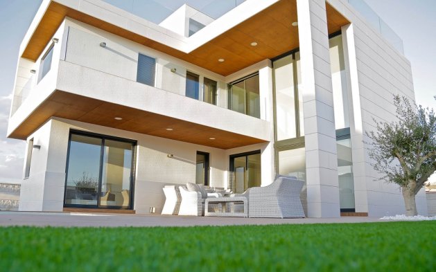 Obra nueva - Villa - Dehesa de Campoamor
