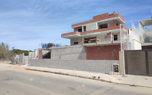 Obra nueva - Villa - Dehesa de Campoamor