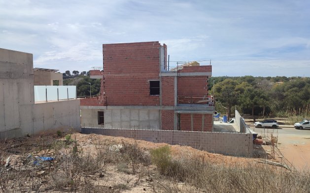 Obra nueva - Villa - Dehesa de Campoamor