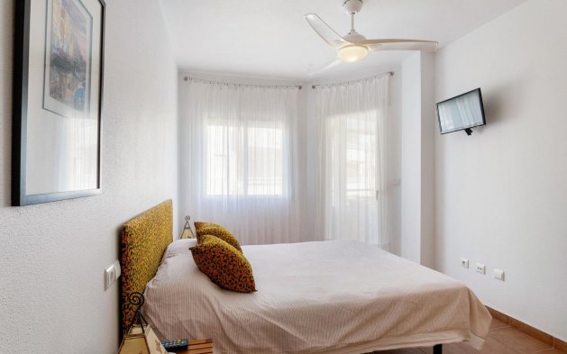 Resale - Apartment / flat - Orihuela Costa - Campoamor