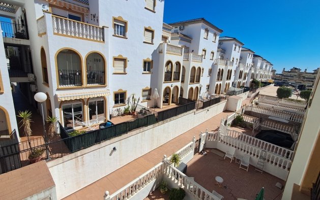 Resale - Apartment / flat - Orihuela Costa - La Zenia
