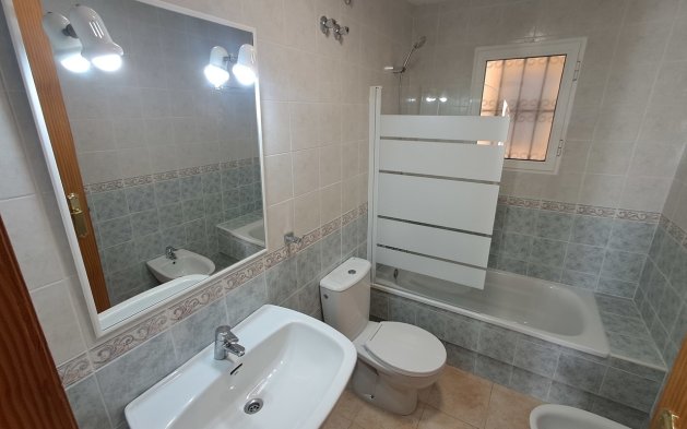 Resale - Apartment / flat - Orihuela Costa - La Zenia