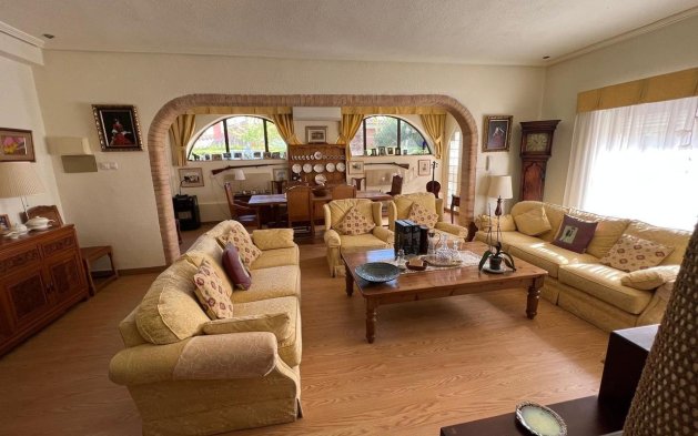 Resale - Villa - Orihuela Costa - Cabo Roig