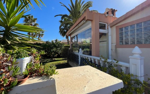Resale - Villa - Orihuela Costa - Cabo Roig