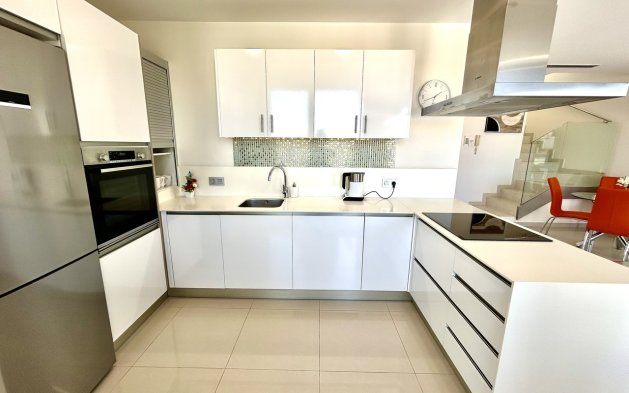 Resale - Villa - Orihuela Costa - Villamartín