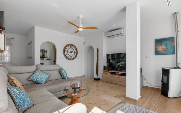 Resale - Villa - Orihuela Costa - Las Ramblas