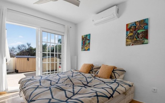 Resale - Villa - Orihuela Costa - Las Ramblas