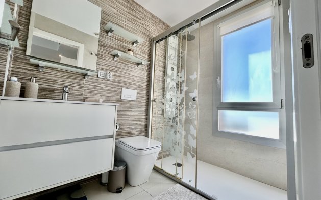 Resale - Villa - Orihuela Costa - Villamartín