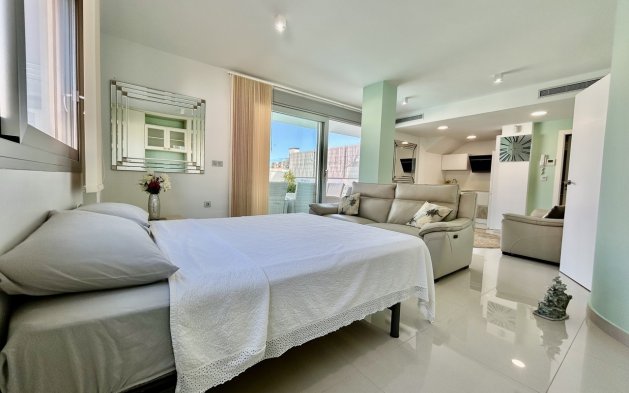 Resale - Villa - Orihuela Costa - Villamartín