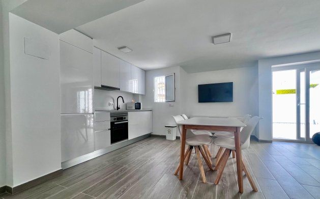 Resale - Villa - San Miguel de Salinas - Las filipinas