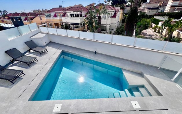 Resale - Villa - San Miguel de Salinas - Las filipinas